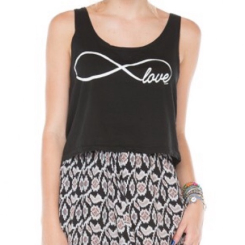 BRANDY MELVILLE LOVE INFINITY TANK CROP TOP BOHO